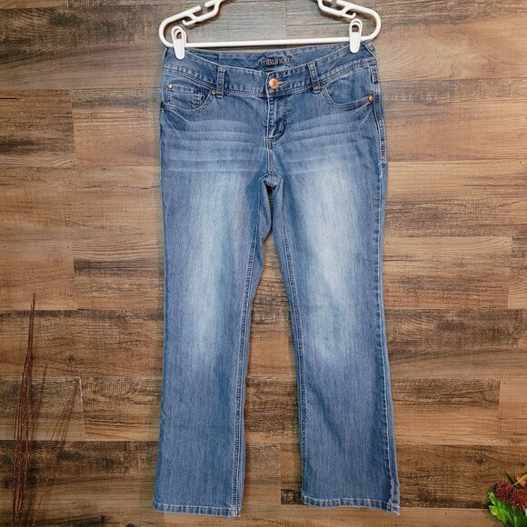 Maurices Jeans Women 6 S Mia Straight Leg Low Rise Medium Light Wash Stretch - Picture 2 of 12